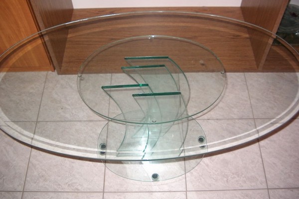 Lámpák-csillár-falikar-asztali-álló