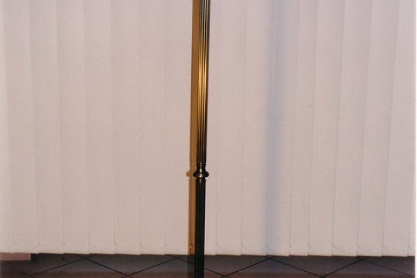 Lámpák-csillár-falikar-asztali-álló